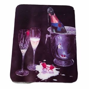 Godard’s “Champagne Tango” Glass Cutting Board